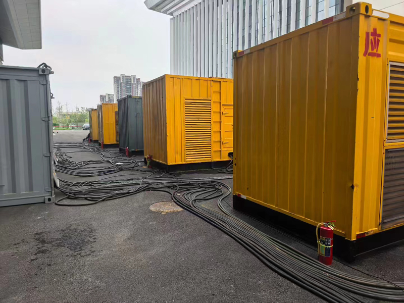 德格不同季节柴油发电机组保养有哪些注意事项？