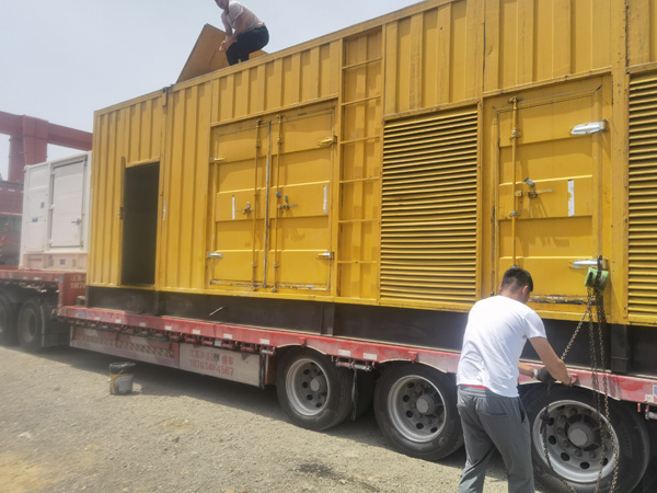 德格发电机出租100KW发电机需要什么规格的电缆线？